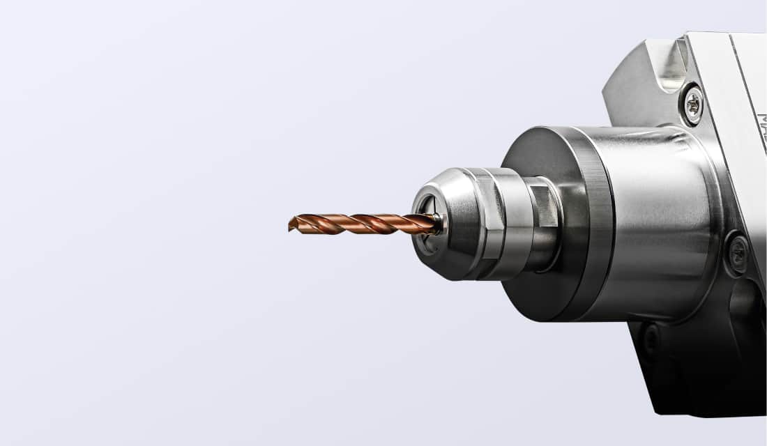 軸径最大φ6.35の工具装着可能